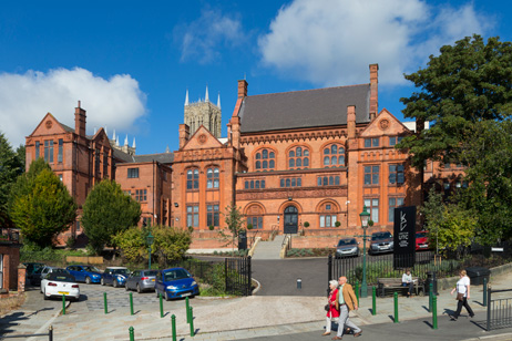 Lincoln UTC : Greestone Building